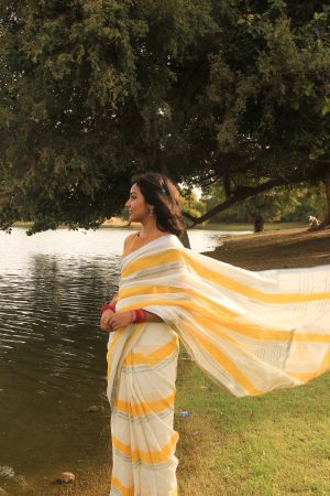 sunday sun sari