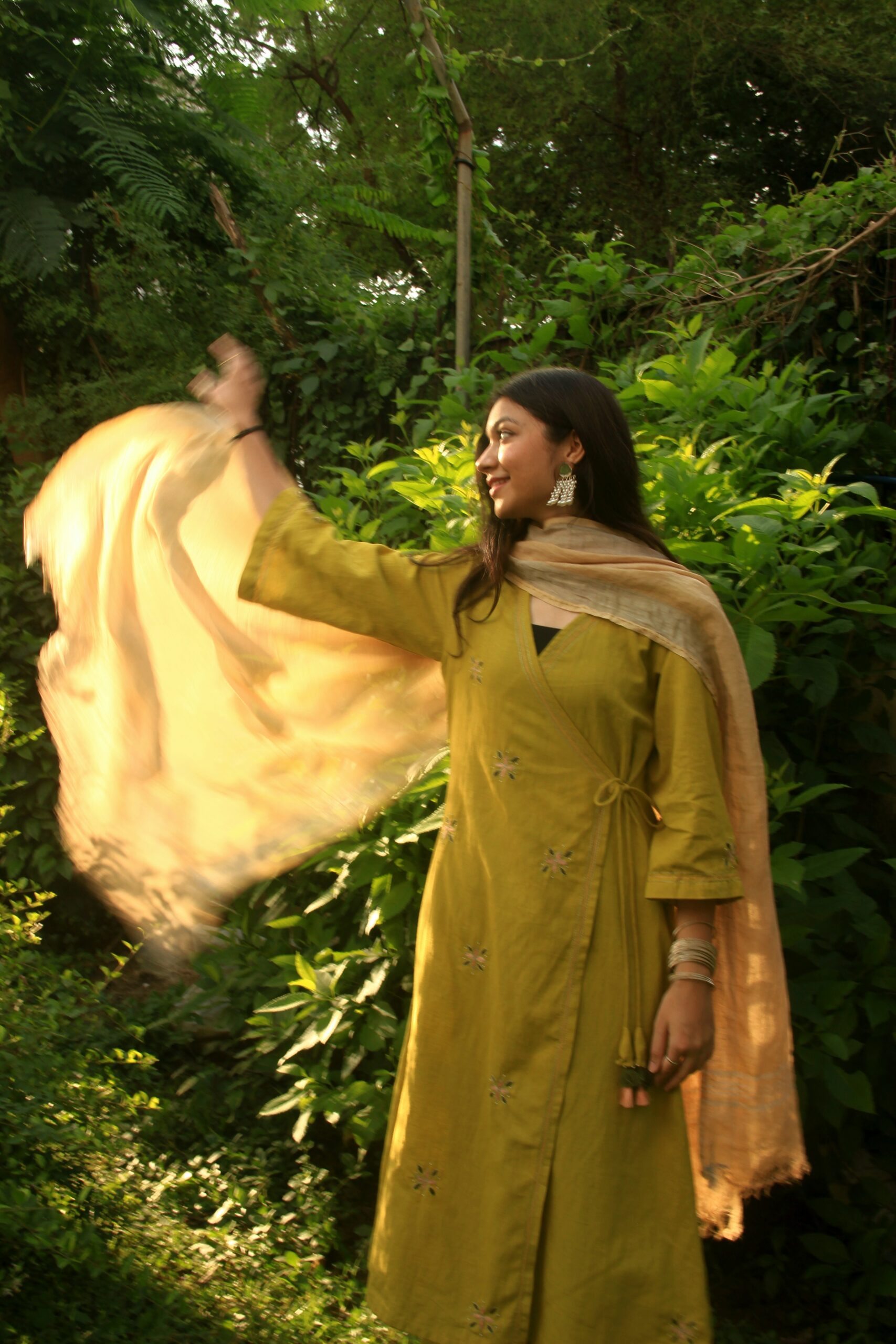 Kumud Green Angrakha Kurta Set - Image 4