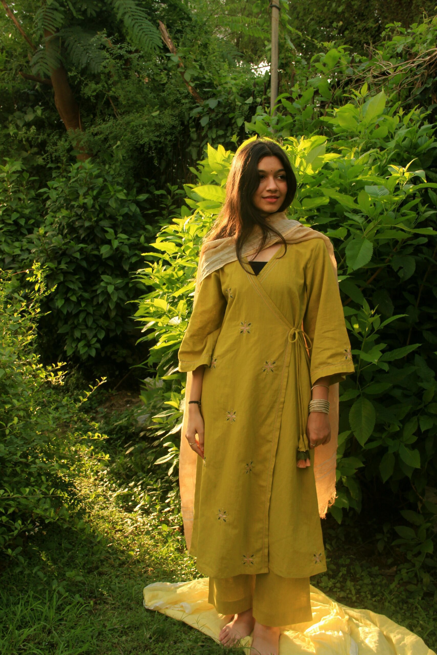 Kumud Green Angrakha Kurta Set - Image 3